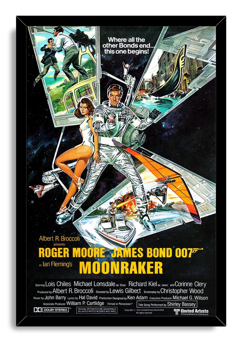 James Bond 007 Moonraker Roger Moore Decorative Painting (paper and canvas) art poster printing print